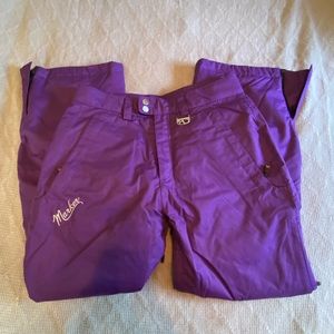LAST CALL SALE Marker Snow Pants Size 6